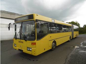 Gradski autobus MERCEDES-BENZ O 405 G: slika Gradski autobus MERCEDES-BENZ O 405 G