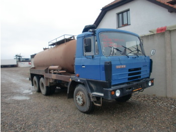 Tatra T 815 P 13 26 - Kamion cisterna