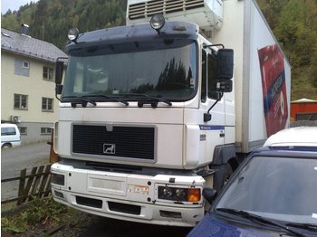 MAN 26-403 - Kamion hladnjača