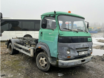 Daewoo AVIA A75N - Kamion s kukastom dizalicom