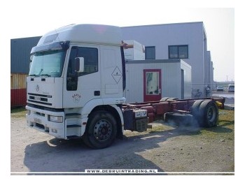 Iveco 260E 27 4X2 long chassis - Kamion-šasija