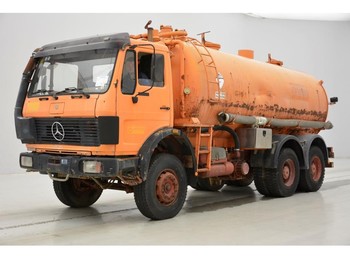 Kamion cisterna Mercedes-Benz 2225 B - V8: slika Kamion cisterna Mercedes-Benz 2225 B - V8