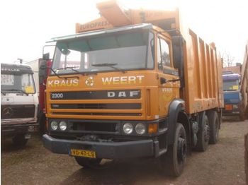 DAF 2300 - Kamion za odvoz smeća