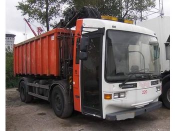 GINAF
  - Kamion za odvoz smeća