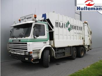 Scania P93.280 6X2 MANUEL GEESINK MULLWAGEN - Kamion za odvoz smeća
