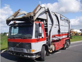 Volvo FL 10 6X2 320 HK - Kamion za odvoz smeća