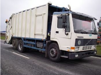 Volvo FL 7 6X2 260 HK   16 M3 - Kamion za odvoz smeća