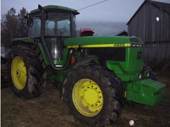 John Deere 4955 - Traktor