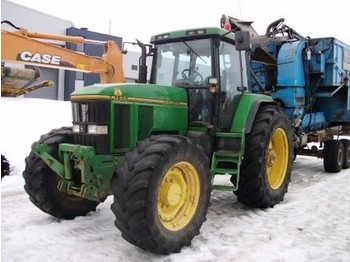 John Deere John Deere 7800 - Traktor