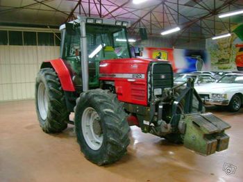 MASSEY FERGUSON 8120
 - Traktor